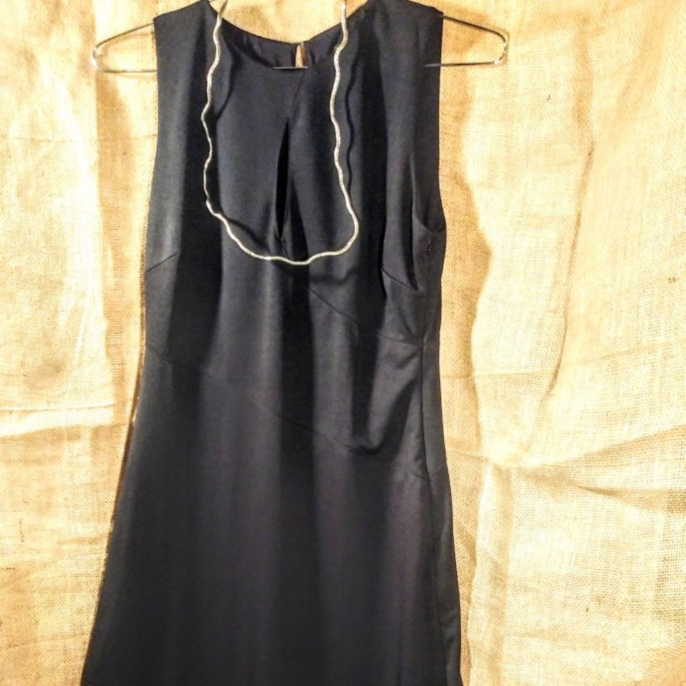Sleeveless Black Dress with Asymmetric hem